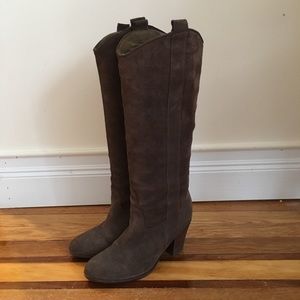 Massimo Dutti - Brown Suede Boots